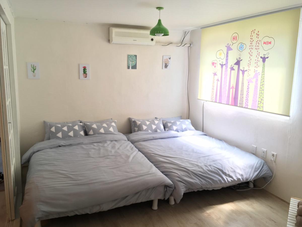 Отель Kiki House Hongdae 2 Сеул Экстерьер фото